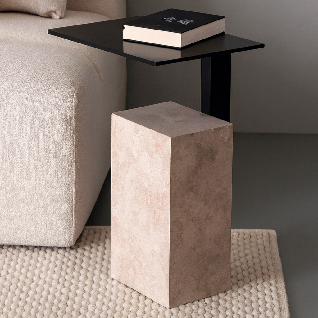 Kune - Table d'appoint en travertin et métal