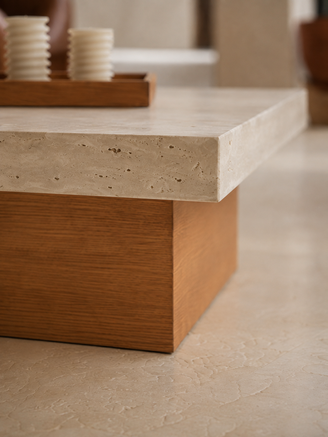 Lina - Table basse en travertin et bois